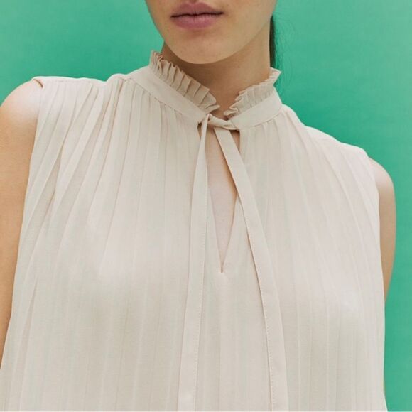 H&M Pleated Light Beige Dress - Picture 5 of 7